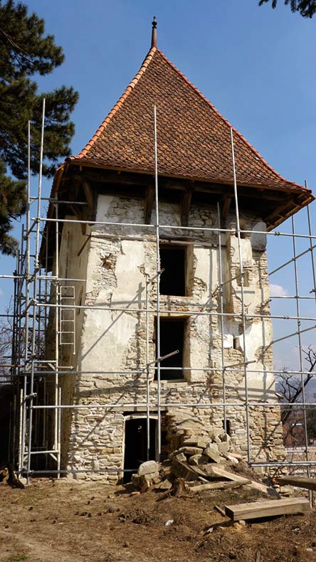 Sanierungsarbeiten Kirchenburg