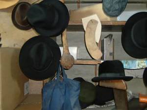 Hutgeschäftg
