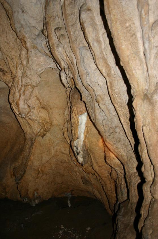 Formationen in der Höhle