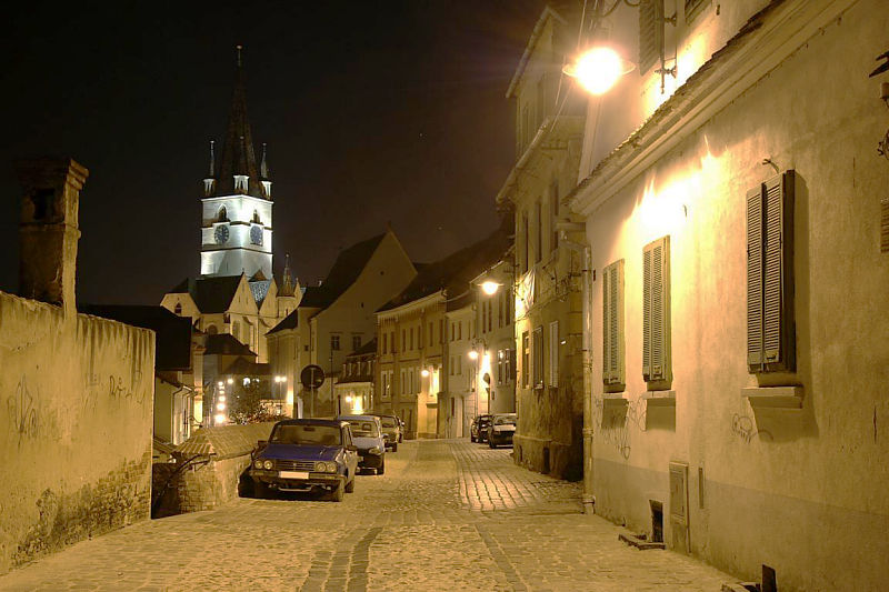 Stadtfotos bei Nacht