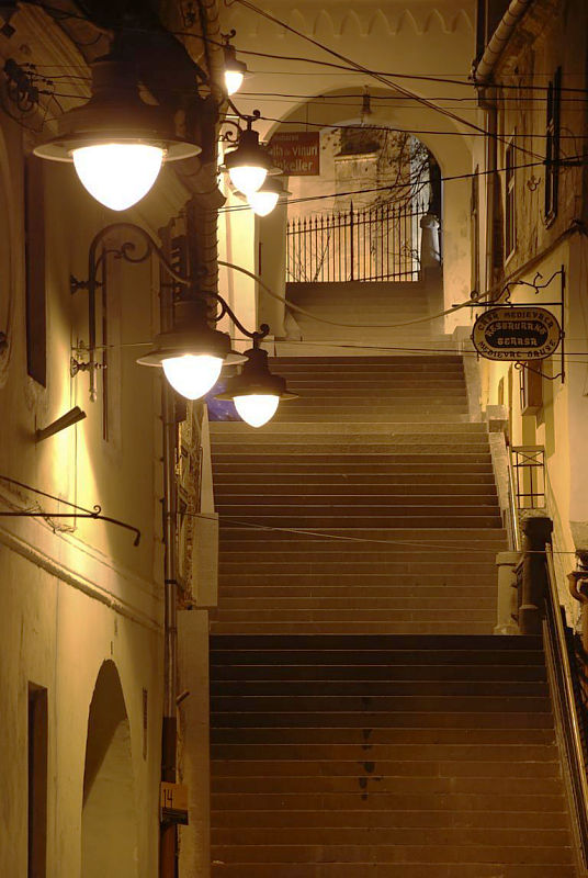 Stadtfotos bei Nacht