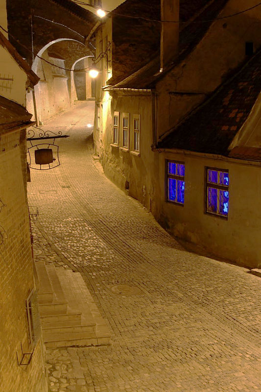 Stadtfotos bei Nacht