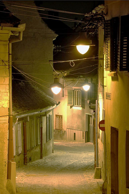 Stadtfotos bei Nacht