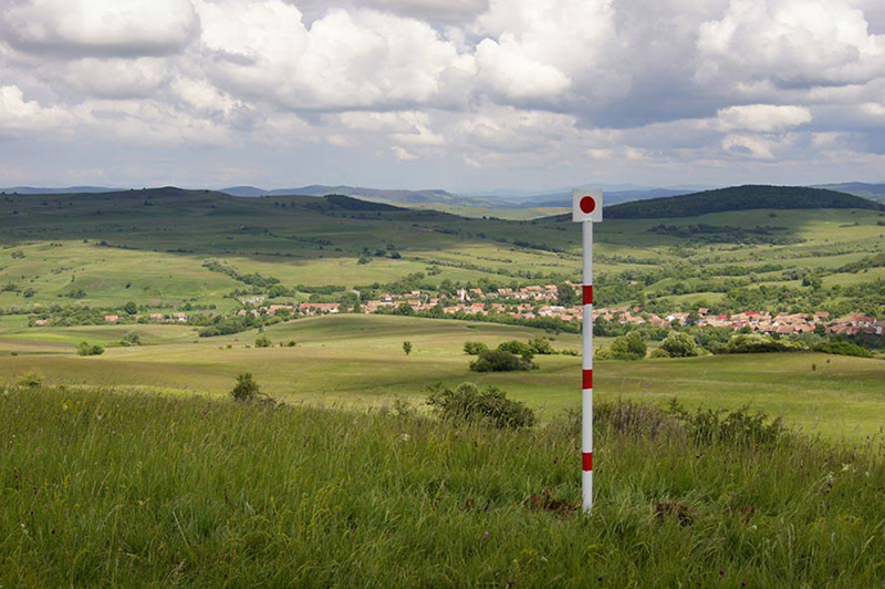 Berglandschaft mit Dorf