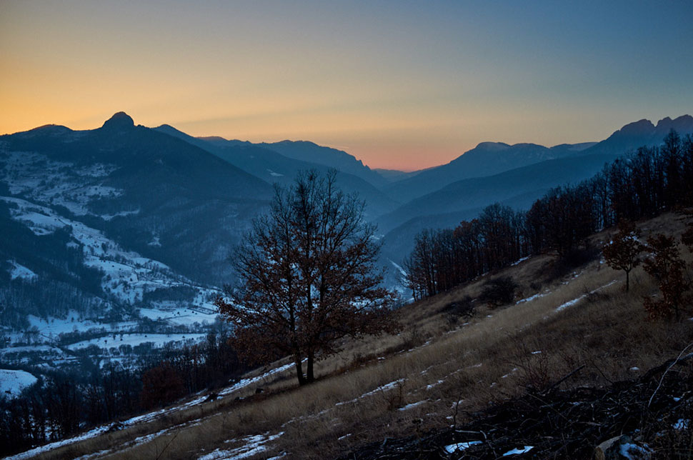 abendliche Berglandschaft