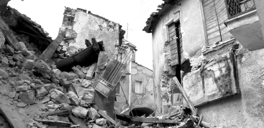 Eingestürzte Häuser nach dem Erdbeben