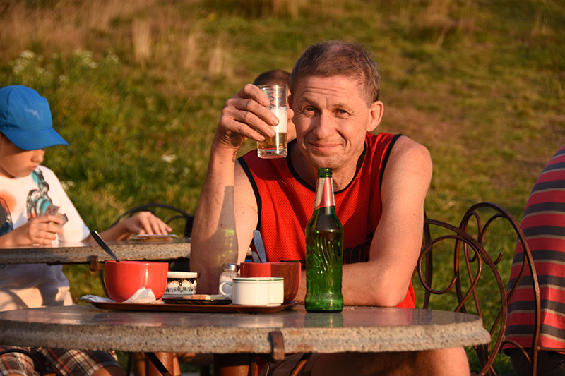 Willi mit Bierglas