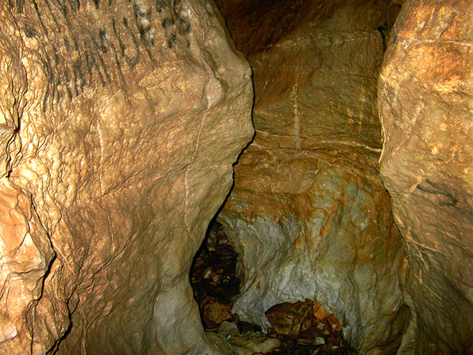 Höhlengang