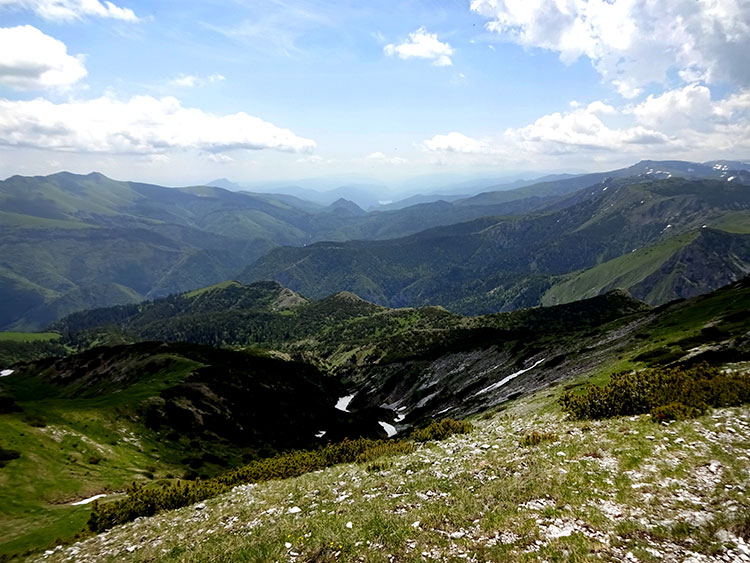 westliche Bergausläufer