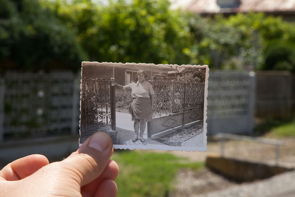 Foto von Großmutter in jungen Jahren