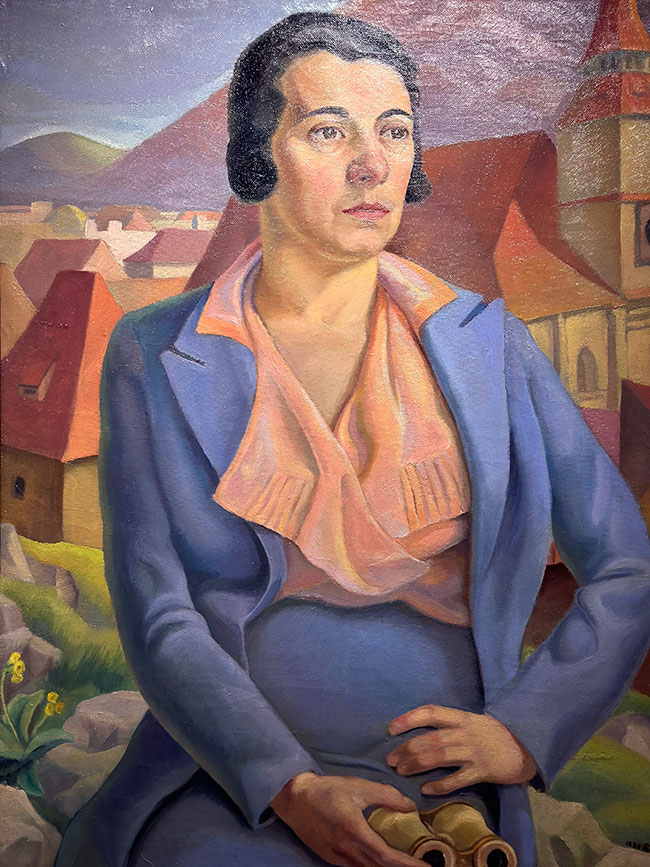 gemaltes Bild einer sitzenden Frau mit einem Fernglas in der Hand